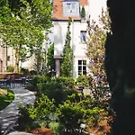 ホテル De Temple Johannesberg